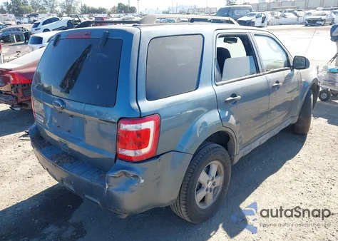 2010 Ford Escape Xlt from USA, damaged, VIN 1FMCU0D7XAKB29874